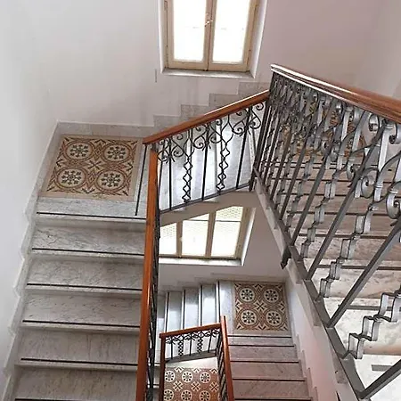 Aventino 3* רומא