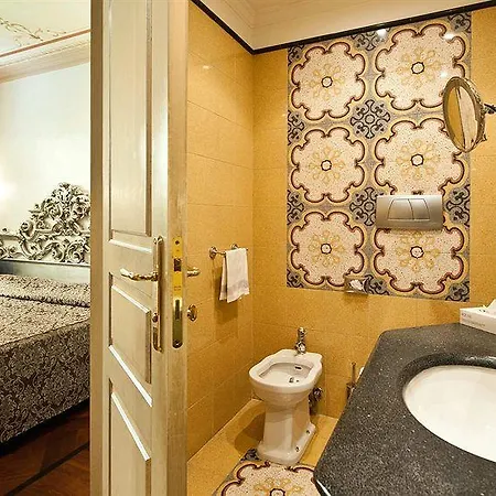 Aventino 3*