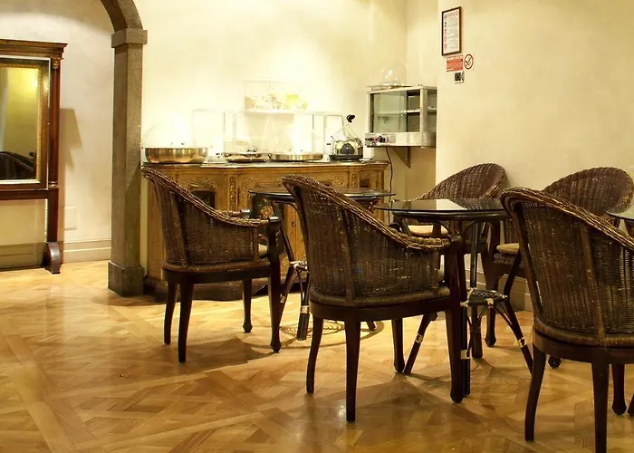 Aventino 3*