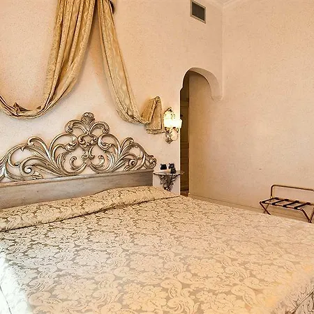 Aventino Szálloda 3*