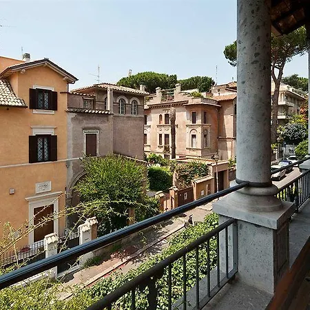 Aventino Szálloda 3*