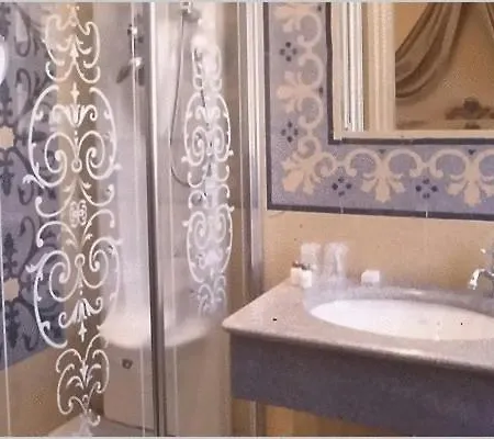 Aventino 3*