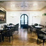 Aventino 3*