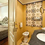 Aventino 3*