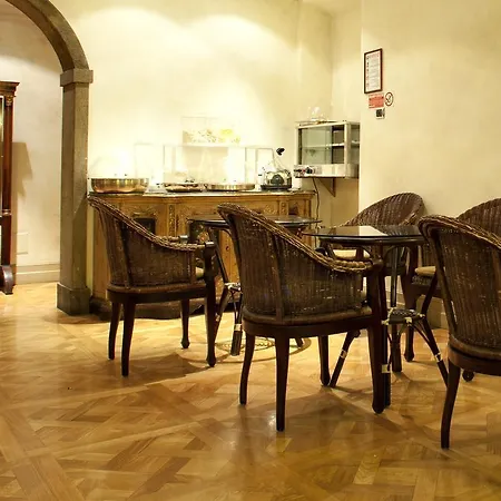 Aventino 3*