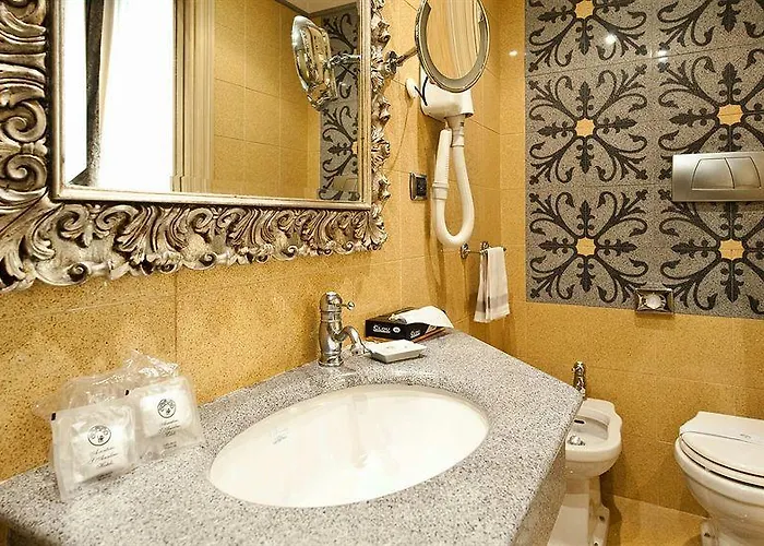 Aventino Hotel 3*